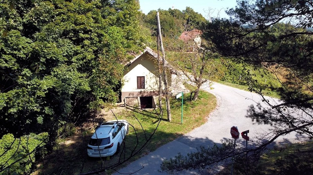 An der Straßenecke